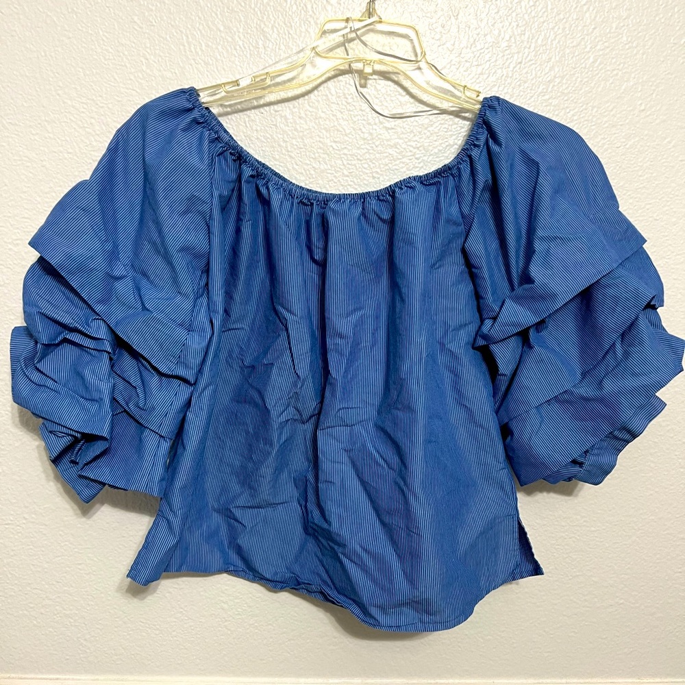 Velvet Heart bell sleeve shirt